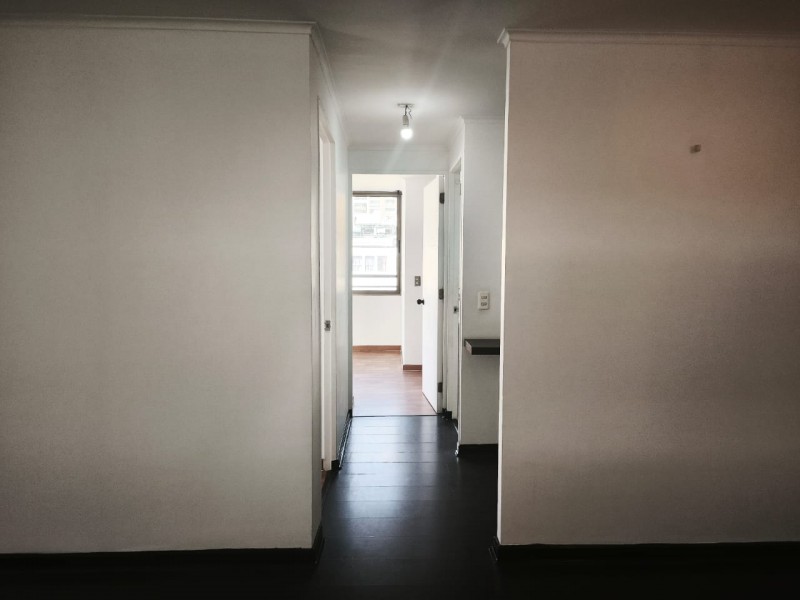 Vende Departamento Metro Santa Ana