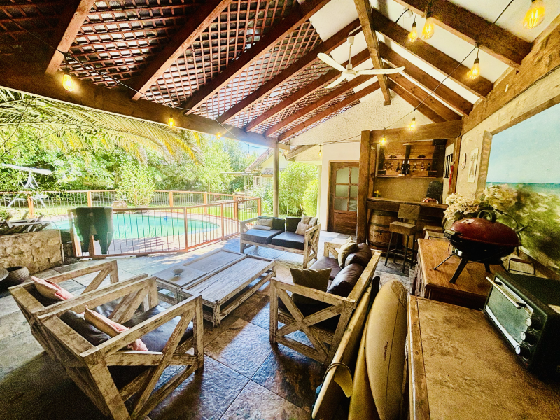 Acogedora Casa, Solida en Bosques de Montemar, Concon