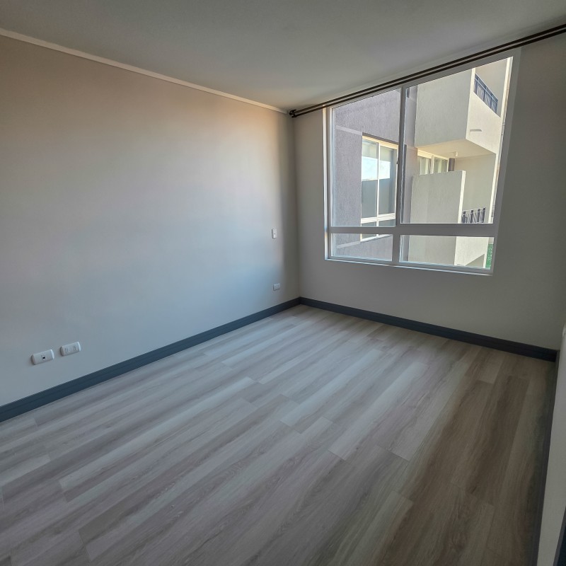 Nuevo y Comodo Departamento Top en Santa Elena, Santiago