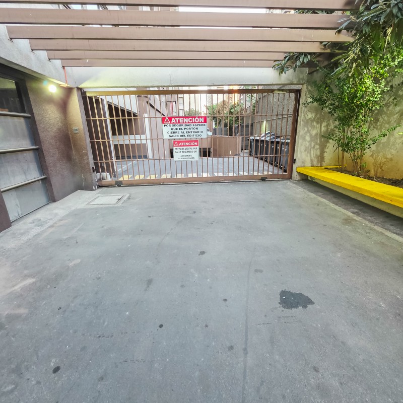 Acogedor Departamento en Av. Portugal Santiago