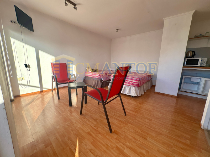 Arriendo Casa/hostal 8 Dormitorios C/u Con Baño, Mejillones