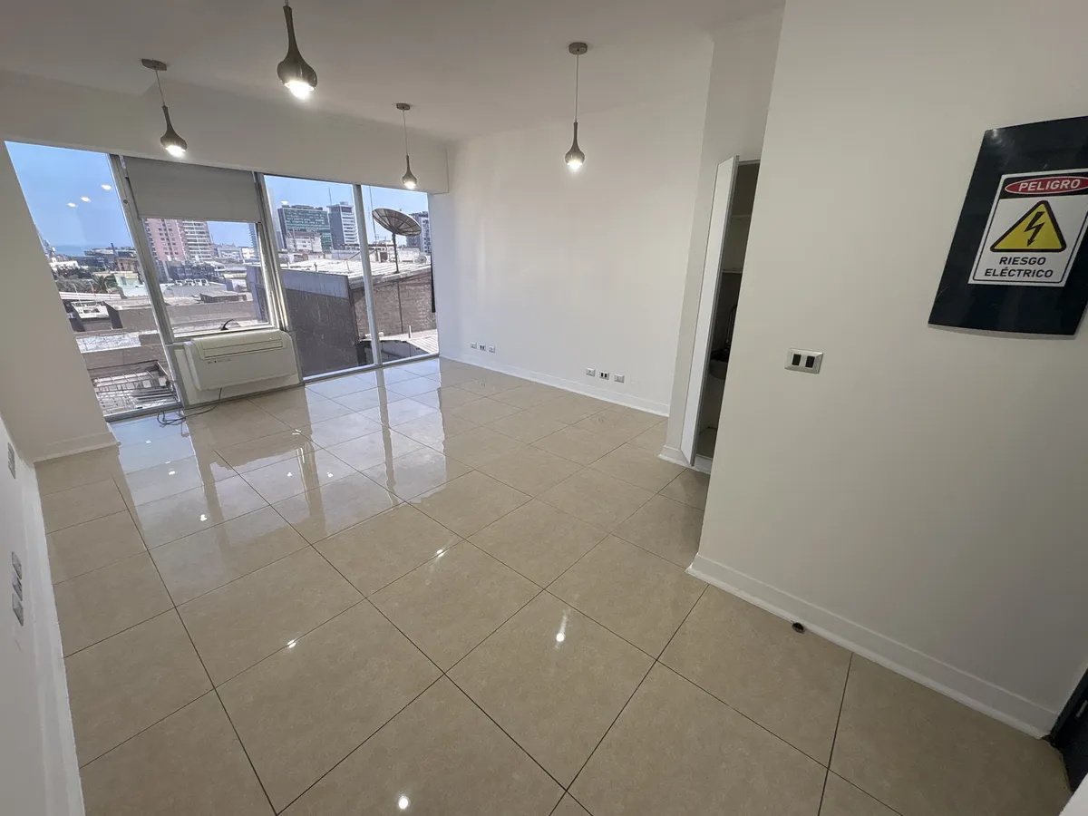 Arriendo Oficina Planta Libre Moderna Centro Antofagasta.