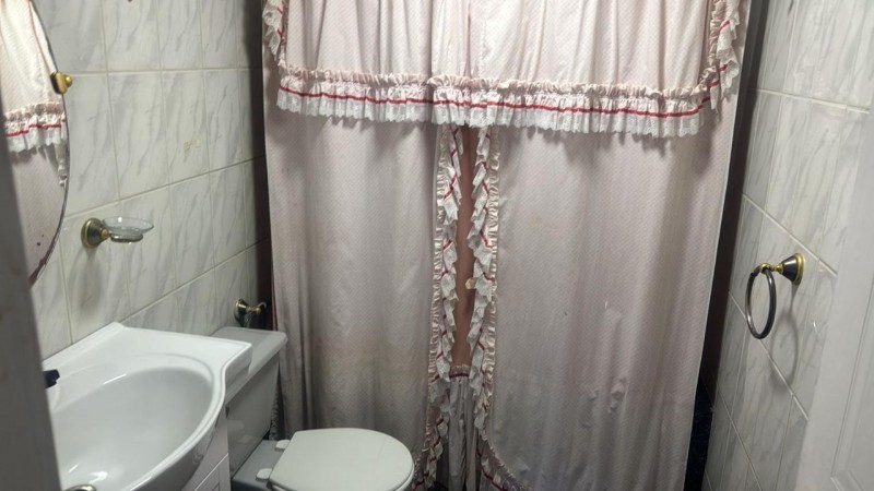 Venta Amplia Casa 8 Dormitorios A Pasos del Centro