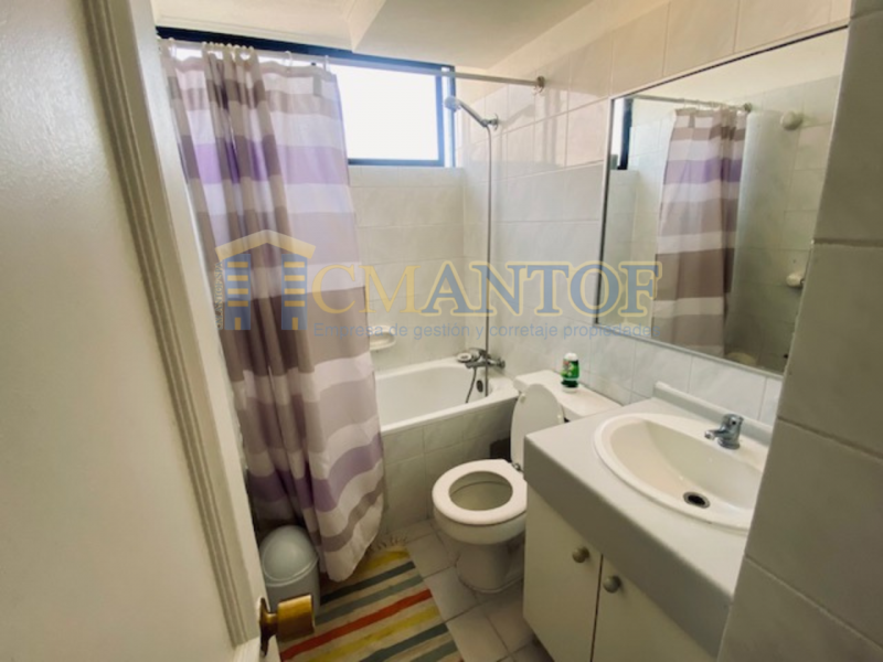 Arriendo Departamento 2 Dormitorio Club de Yates, Centro