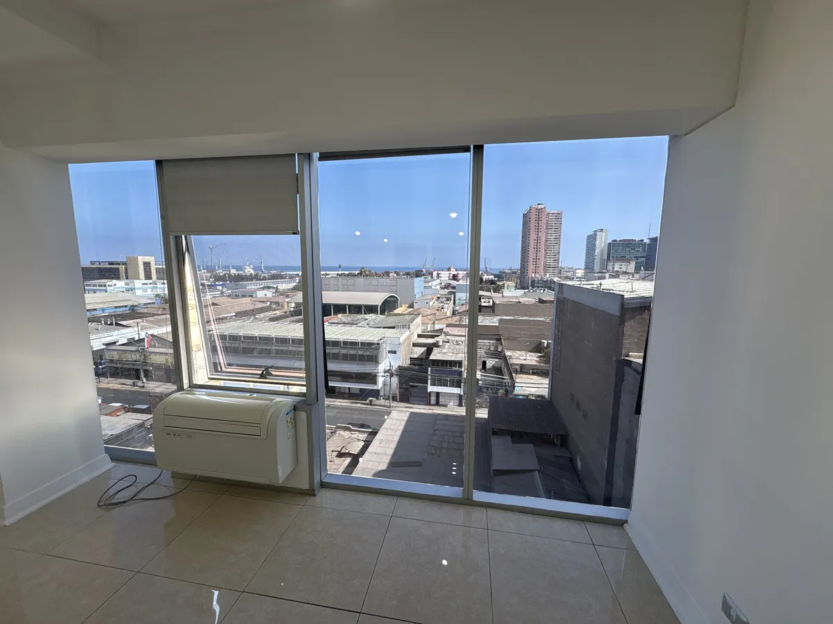 Arriendo Oficina Planta Libre Moderna Centro Antofagasta.