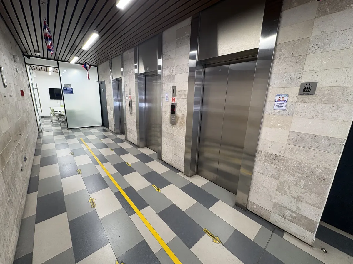 Arriendo Oficina Planta Libre Moderna Centro Antofagasta.