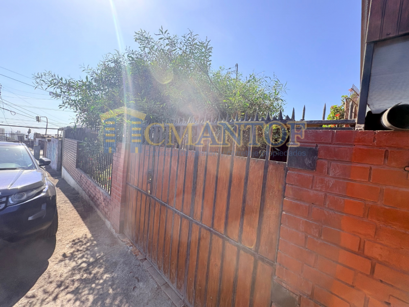 Venta Casa 3 Dormitorios en Calle Paraguay, Antofagasta