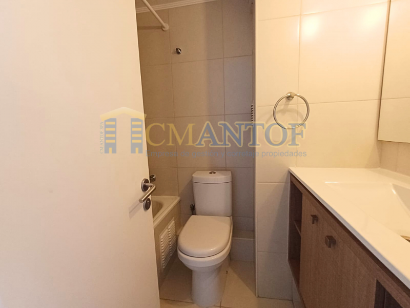 Arriendo Departamento 2 Dormitorios Cerro Paranal Incluye Gc