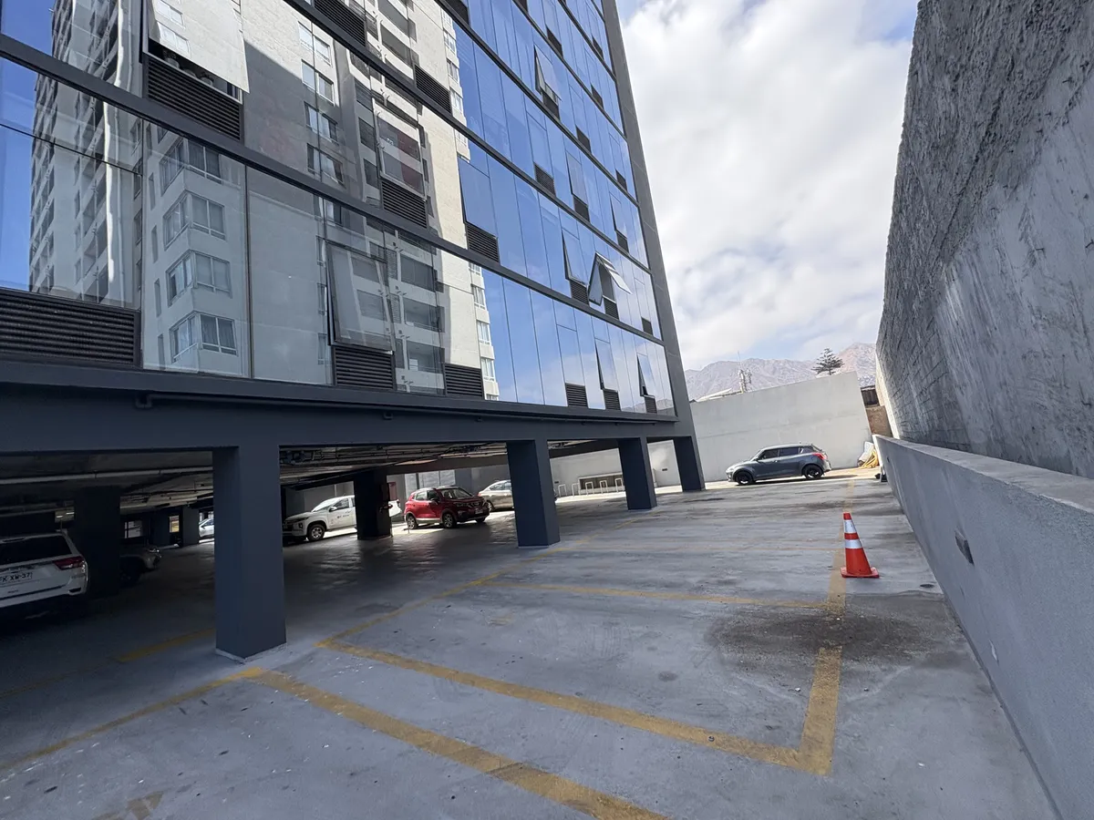 Arriendo Oficina Planta Libre Moderna Centro Antofagasta.