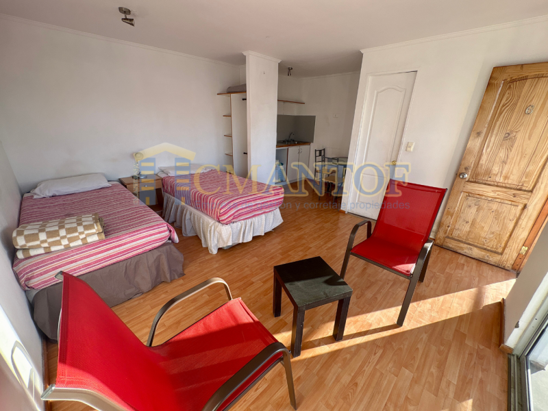 Arriendo Casa/hostal 8 Dormitorios C/u Con Baño, Mejillones