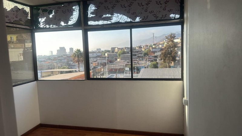 Venta Amplia Casa 8 Dormitorios A Pasos del Centro