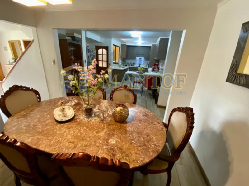 Venta Casa 4 Dormitorios Regularizada Colegio San Patricio