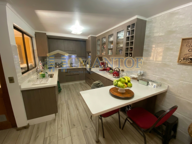 Venta Casa 4 Dormitorios Regularizada Colegio San Patricio