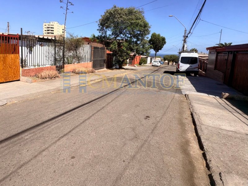 Fotografía de Venta Casa 3 Dormitorios A Pasos Av. Argentina, Coviefi