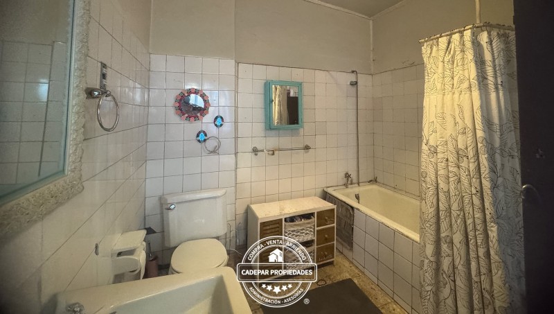 Vende Amplia Casa en Providencia