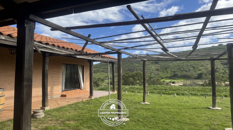 Vende Parcela de 180 Hectáreas en la Ligua