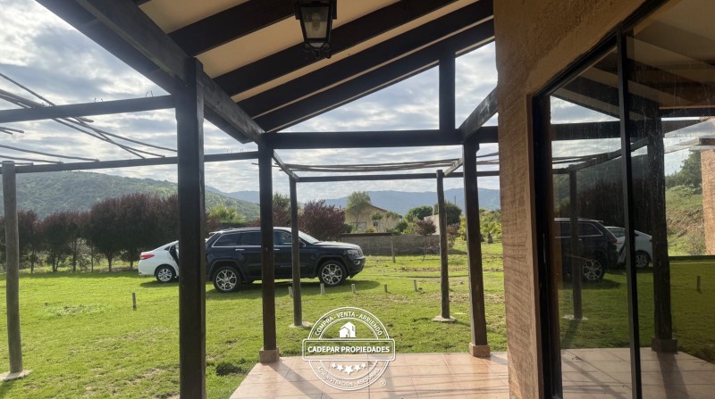 Vende Parcela de 180 Hectáreas en la Ligua