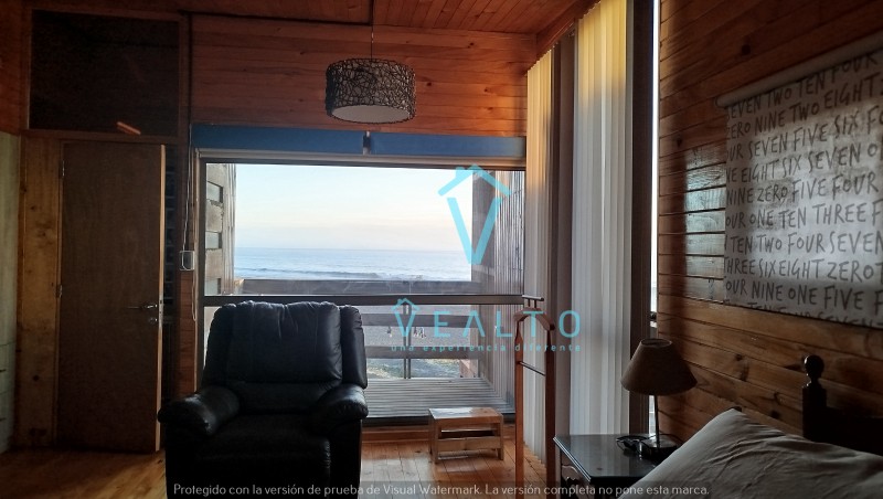 Casa en Venta en Pichilemu Con Vista Al Mar