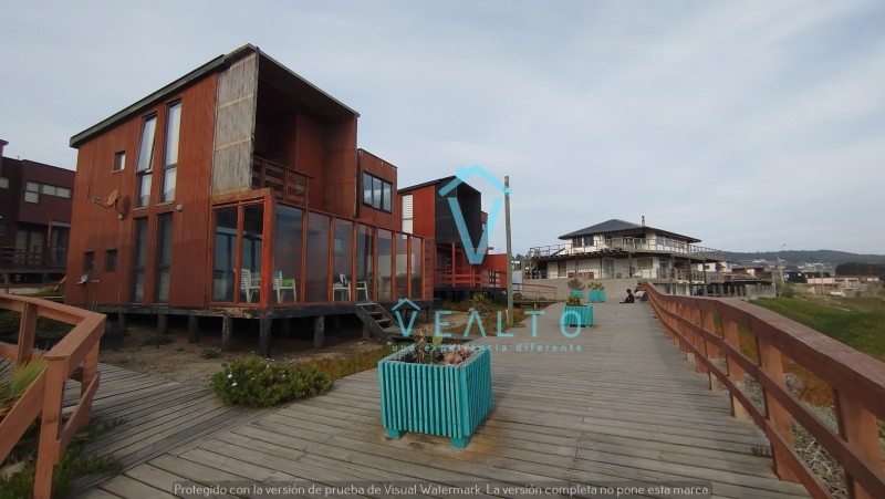 Casa en Venta en Pichilemu Con Vista Al Mar