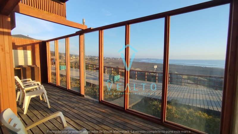 Casa en Venta en Pichilemu Con Vista Al Mar