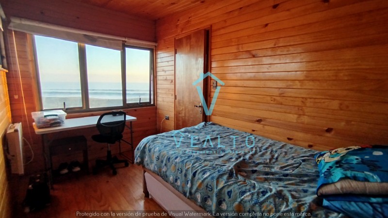 Casa en Venta en Pichilemu Con Vista Al Mar