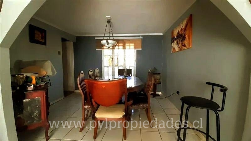 en Venta Casa Familiar |4D 2B 3E|Condominio Algarrobo