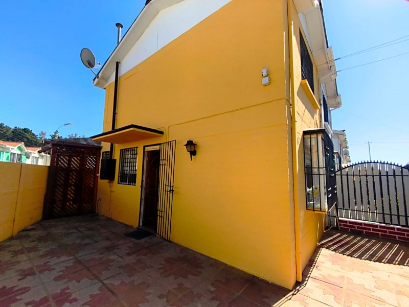 en Venta Casa Esquina | 2D 1B + Quincho | Altos de Zañartu