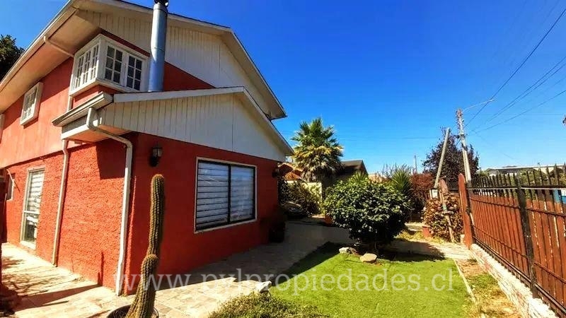 en Venta Casa Familiar |4D 2B 3E|Condominio Algarrobo