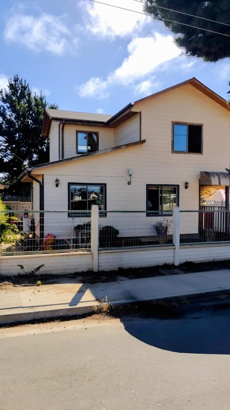 en Venta Casa 2 Pisos |4D + 2B| Sector Residencial Algarrobo