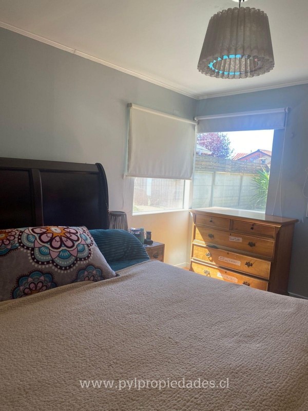 en Venta Bella Casa en Condominio| 3D + 3B + 3E|