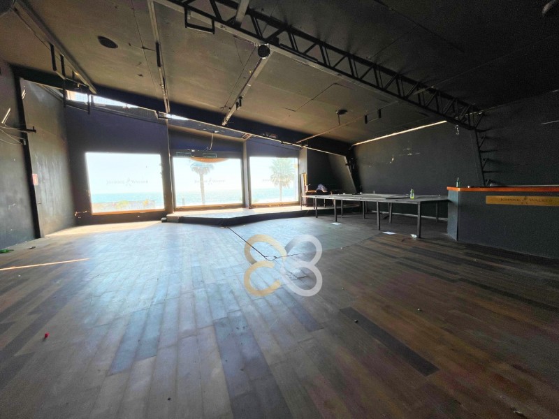 Local Comercial Avenida Costanera