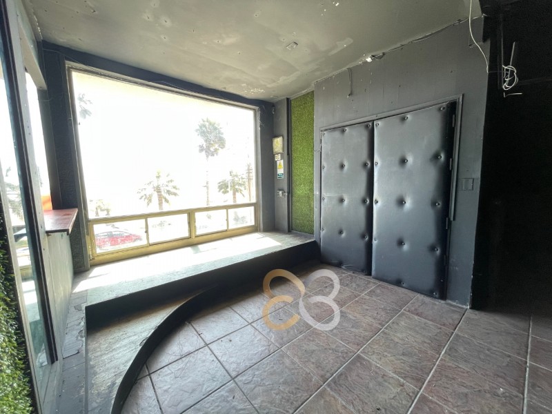 Local Comercial Avenida Costanera