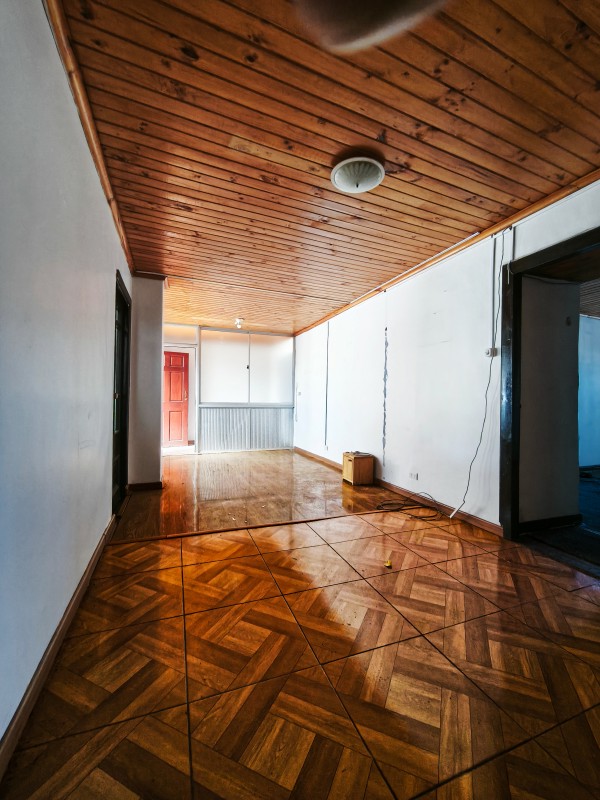 Se Vende Céntrica Casa en Linares