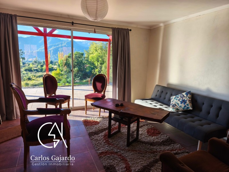 Se Vende Casa Sólida en Media Hectárea Con Vista de Ensueño.
