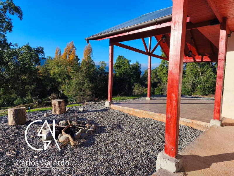 Se Vende Casa Sólida en Media Hectárea Con Vista de Ensueño.