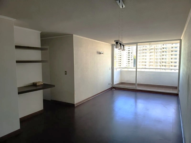 Fotografía de Se Arrienda Amplio Departamento Sector Gregorio Marañon Viña