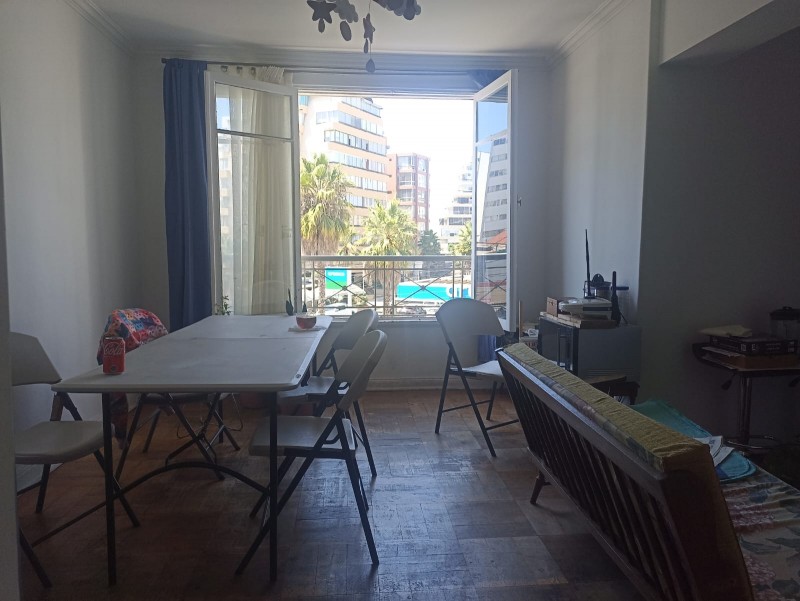 Se Vende Amplio Departamento en Av San Martin Viña del Mar