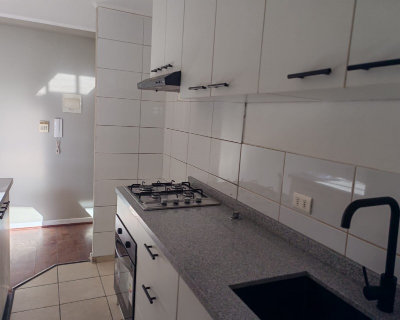 Se Vende Departamento Remodelado Gomez Carreño