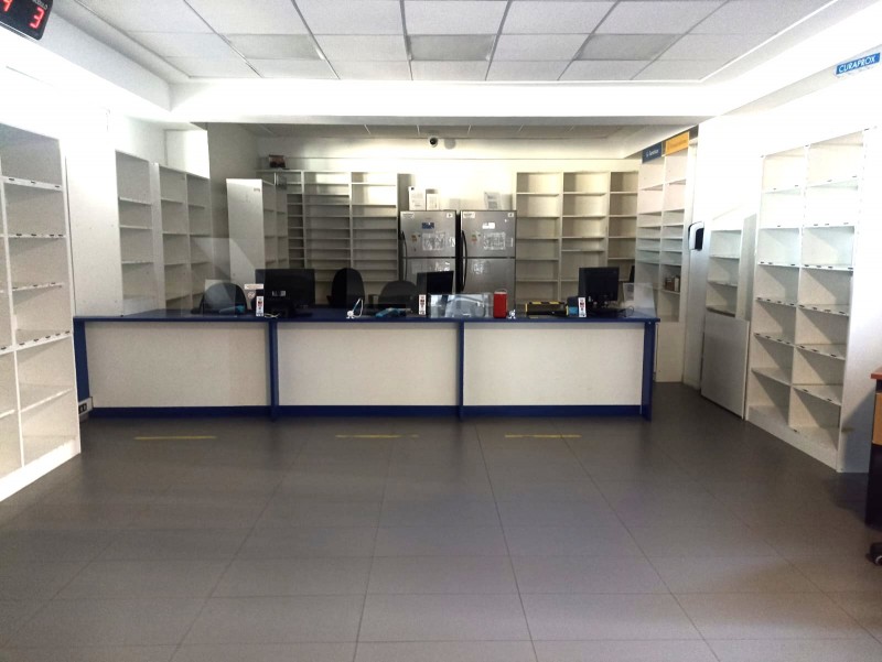 Se Vende Amplio Piso Comercial 239 M2 Viña del Mar