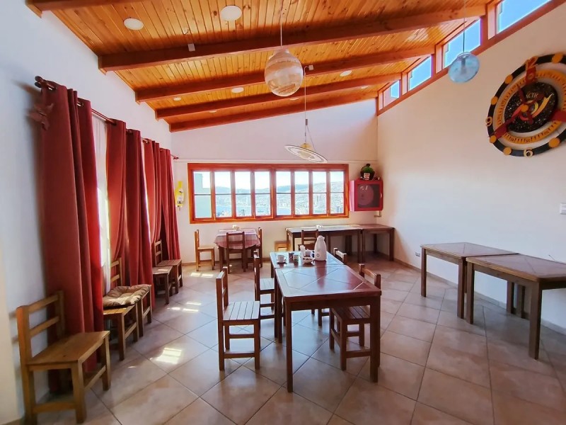 Se Vende Casa de 5 Pisos en Cerro Artillería Valparaíso