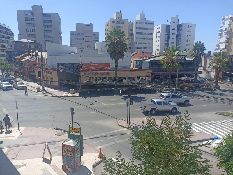 Se Vende Amplio Departamento en Av San Martin Viña del Mar