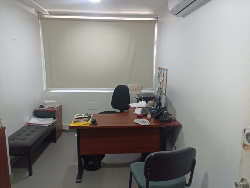 Se Vende Amplio Piso Comercial 239 M2 Viña del Mar