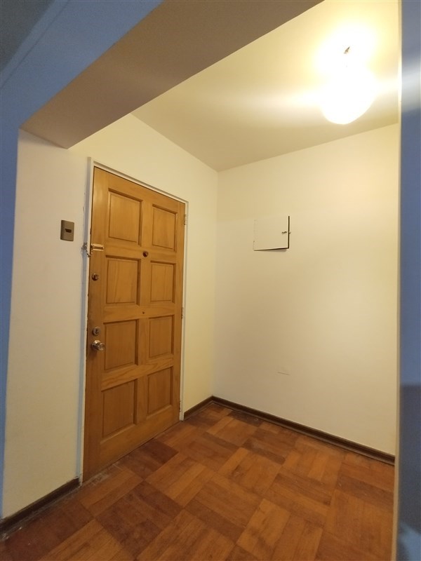 Se Vende Amplio Departamento Calle Ecuador Viña del Mar