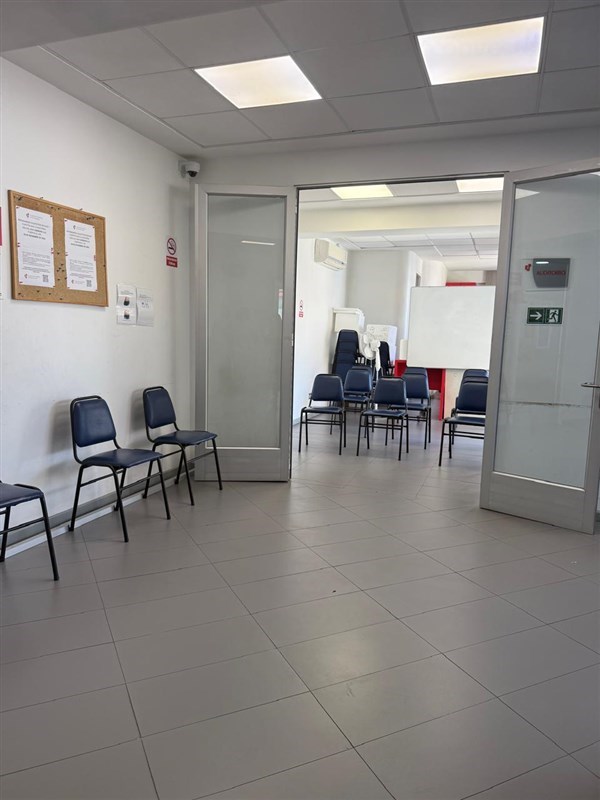 Se Vende Amplio Piso Comercial 239 M2 Viña del Mar