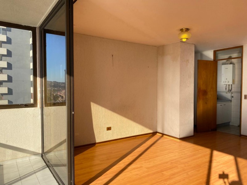 Se Vende Amplio Departamento San Martin Viña del Mar