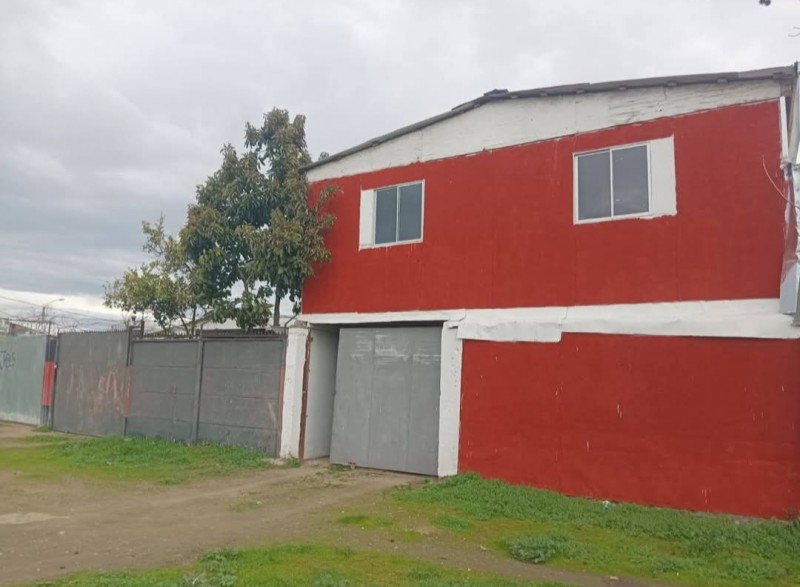 Se Vende Casa en Sector Norte, Padre Hurtado