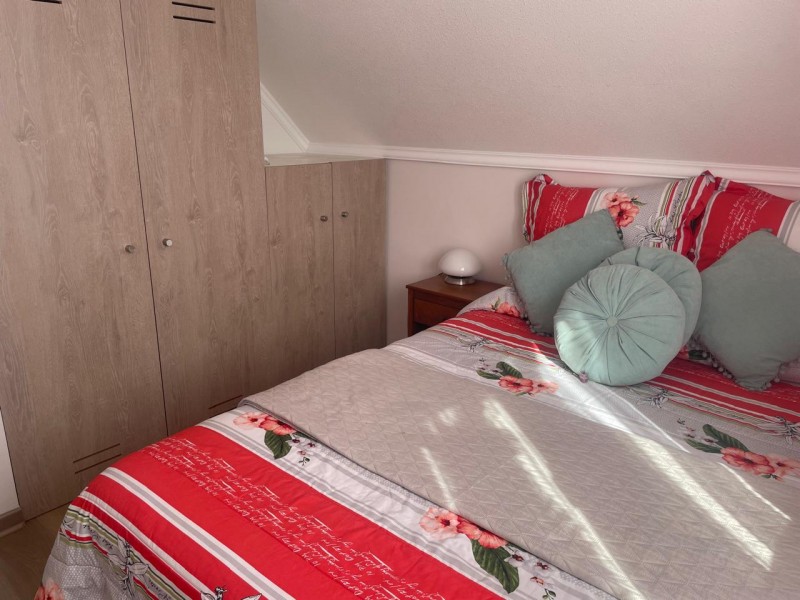 en Arriendo Moderna Casa Amoblada en Hacienda el Maule