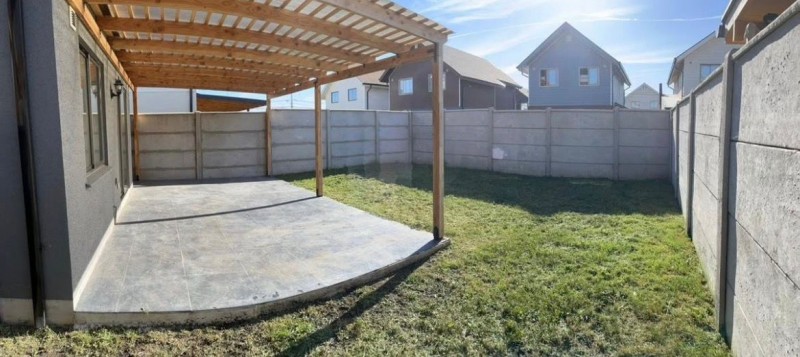 Arriendo Casa en San Valentin