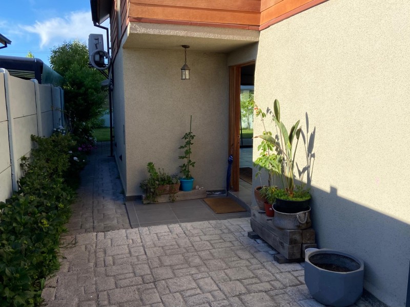 en Venta Amplia y Moderna Casa en Zapallar, Curicó