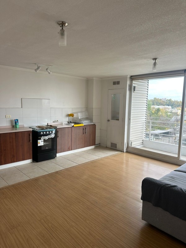 Depto en Arriendo en Cond. Plaza las Heras